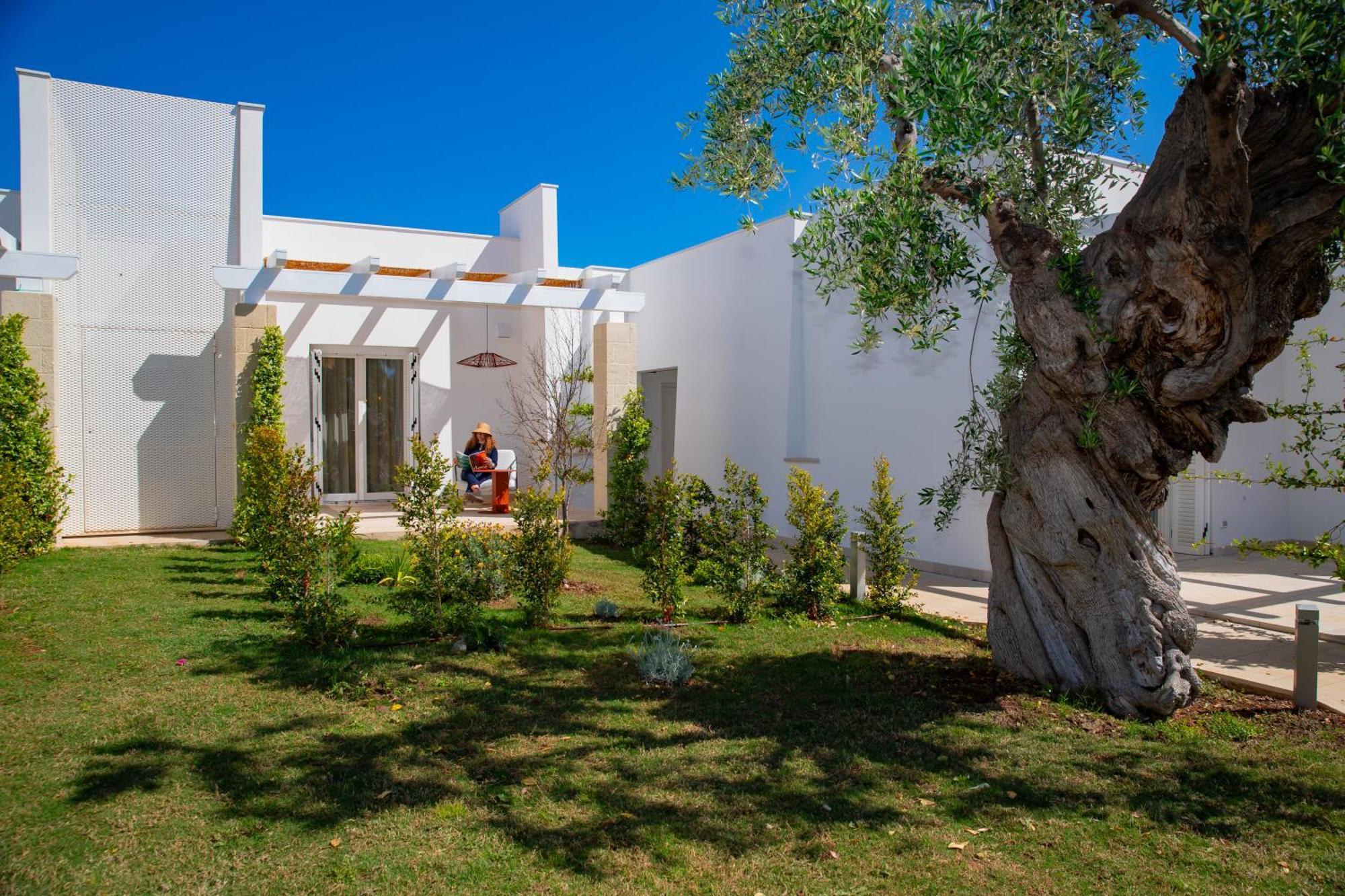 Cala Ponte, A Tribute Portfolio Hotel โปลีญาโนอามาเร ภายนอก รูปภาพ