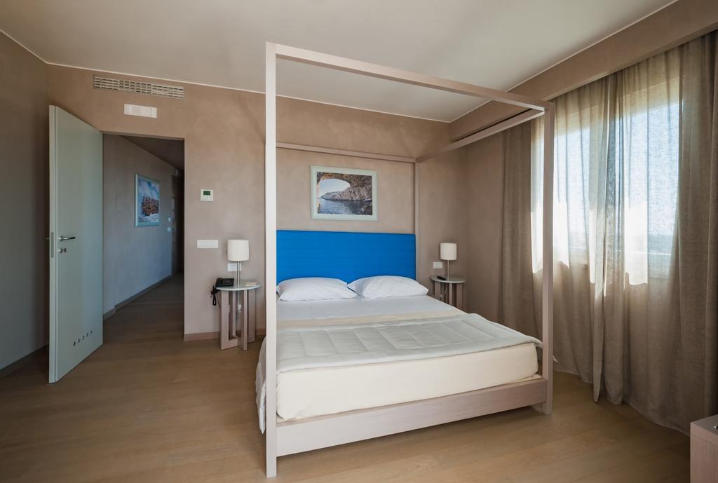 Cala Ponte, A Tribute Portfolio Hotel โปลีญาโนอามาเร ภายนอก รูปภาพ
